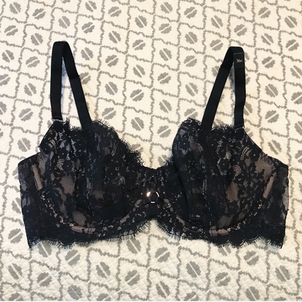 NWT Very sexy unlined demi